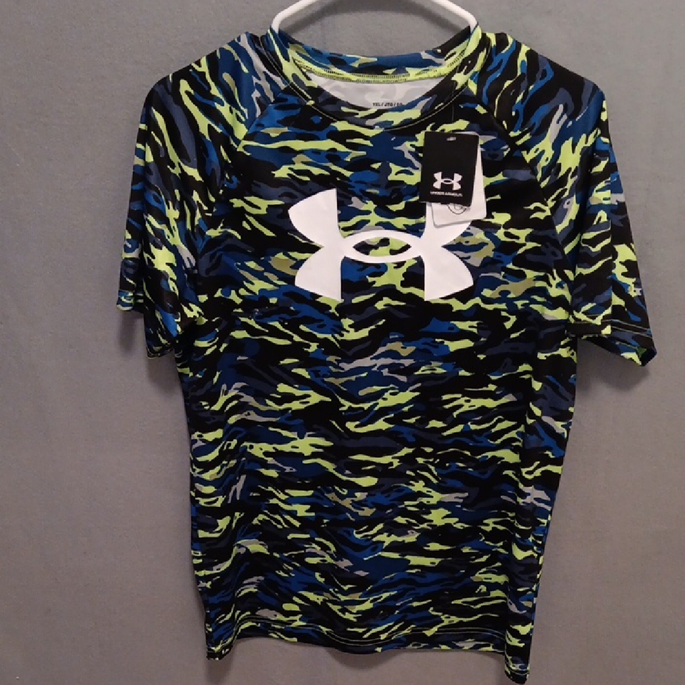 Under Armour Blue and Green Short Sleeve Tee. Suze YXL